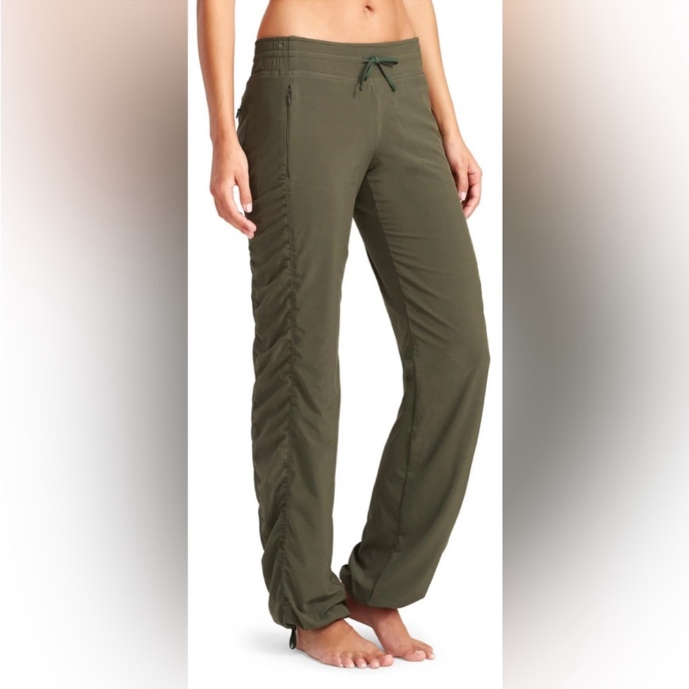 Athleta Lined La Viva Pant Green